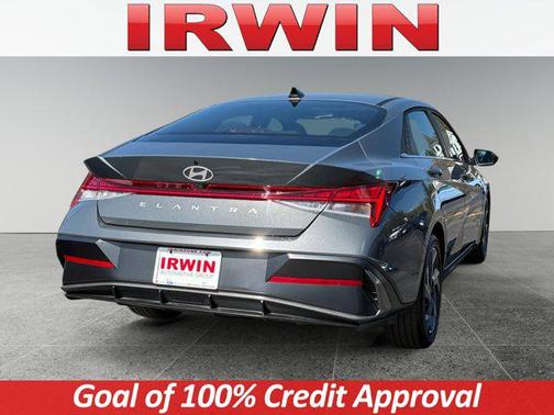 2025 Hyundai ELANTRA SEL