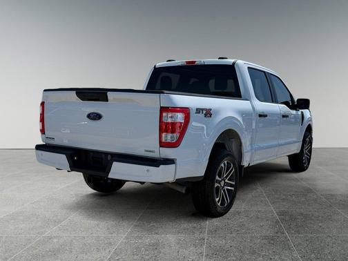 Oxford White 2023 Ford F-150 XL