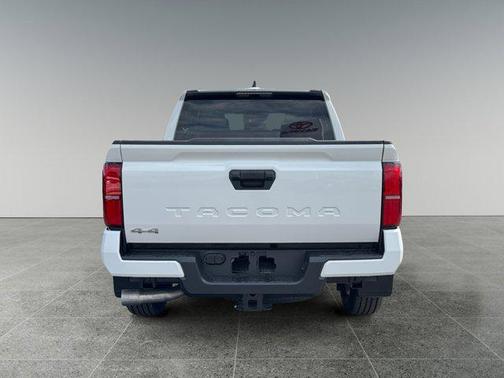 Ice Cap 2026 Toyota Tacoma SR5