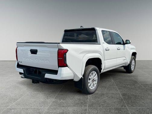 Ice Cap 2026 Toyota Tacoma SR5