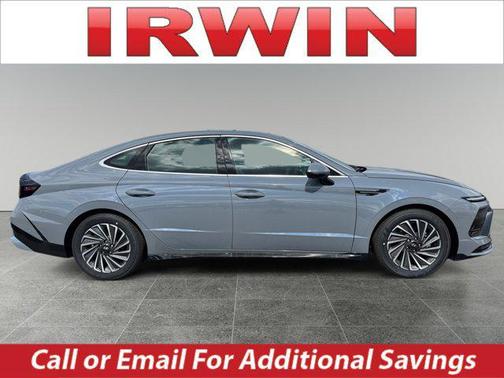 2025 Hyundai SONATA Hybrid Limited