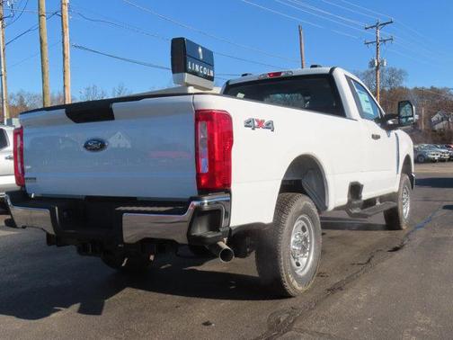 2025 Ford F-250 XL