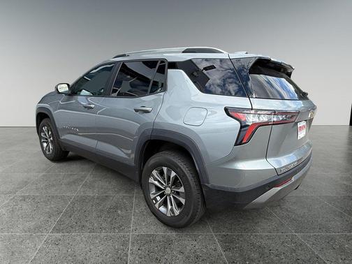 Sterling Gray Metallic 2025 Chevrolet Equinox 1LT