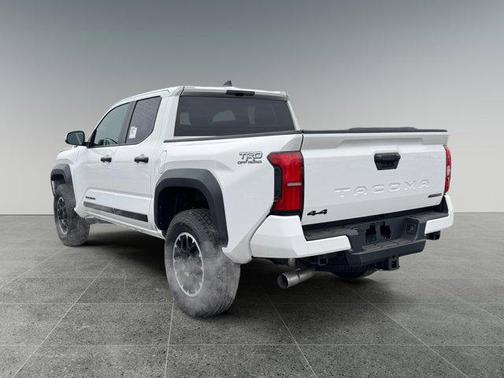 2025 Toyota Tacoma Hybrid TRD Off Road