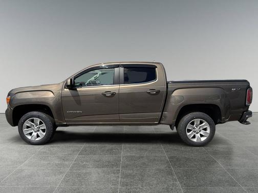 Bronze Alloy Metallic 2016 GMC Canyon SLE