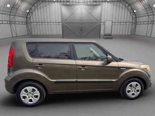 2013 Kia Soul Base