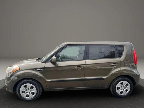 2013 Kia Soul Base