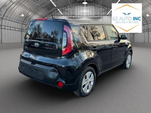 2016 Kia Soul Base