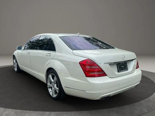 2013 Mercedes-Benz S-Class S 550 Sedan 4D