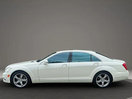 2013 Mercedes-Benz S-Class S 550 Sedan 4D