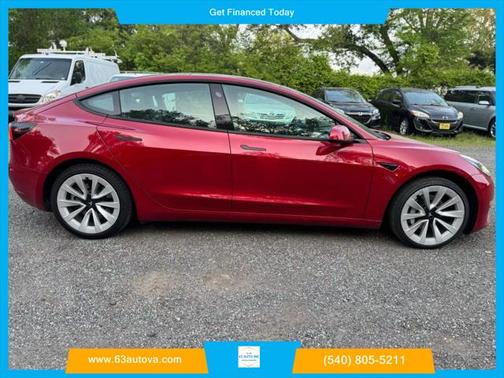 2022 Tesla Model 3 Standard Range