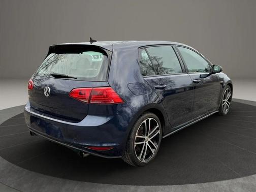2017 Volkswagen Golf GTI 2.0T S 4-Door