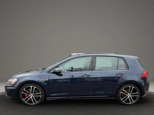 2017 Volkswagen Golf GTI 2.0T S 4-Door