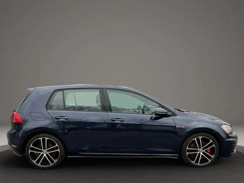 2017 Volkswagen Golf GTI 2.0T S 4-Door