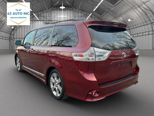 2013 Toyota Sienna SE