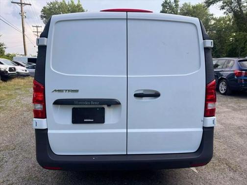 2020 Mercedes-Benz Metris Base