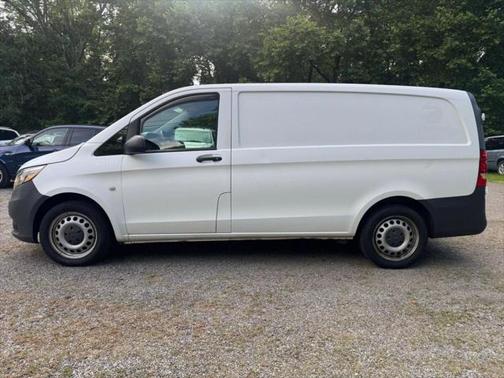 2020 Mercedes-Benz Metris Base