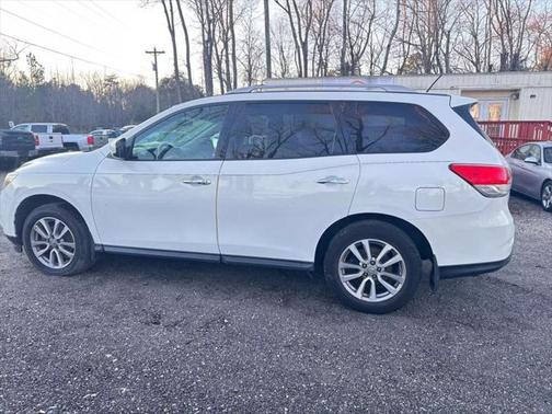 2014 Nissan Pathfinder SV