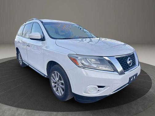 2014 Nissan Pathfinder SV