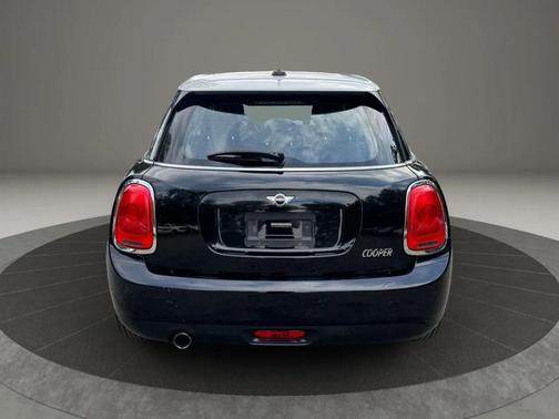 2016 MINI Hardtop Cooper