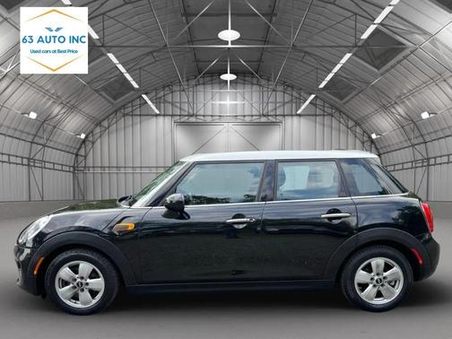 2016 MINI Hardtop Cooper