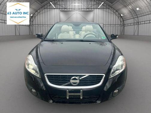 2011 Volvo C70 T5