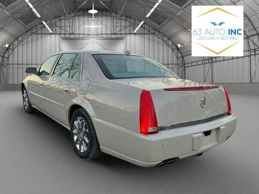 2011 Cadillac DTS Premium Collection