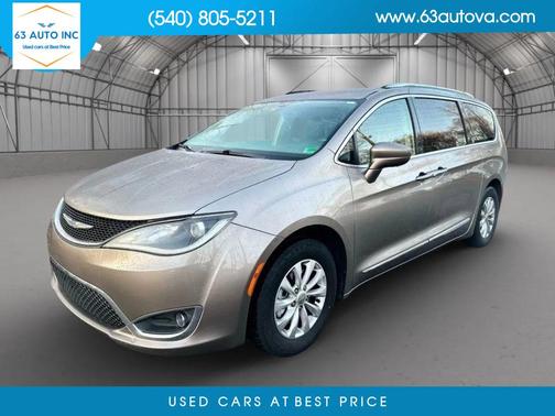 2018 Chrysler Pacifica Touring-L