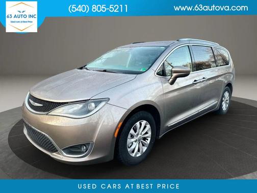 2018 Chrysler Pacifica Touring-L