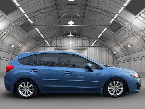 2014 Subaru Impreza 2.0i Premium