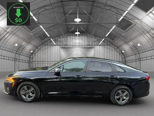 Ebony Black 2021 Kia K5 LXS