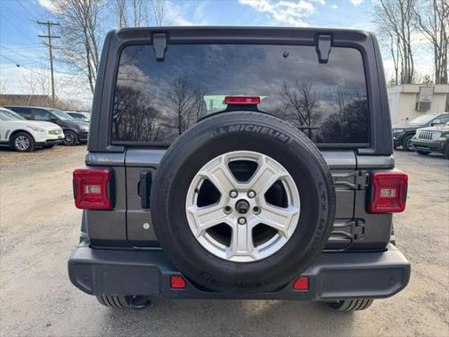 2018 Jeep Wrangler Unlimited Sport