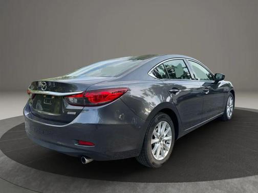 2016 Mazda Mazda6 i Sport