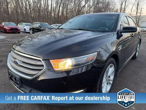 2016 Ford Taurus SEL
