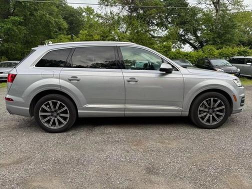 2017 Audi Q7 3.0T Premium