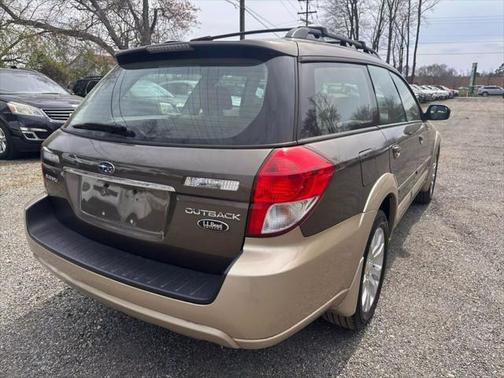 2008 Subaru Outback Base