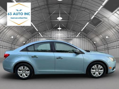 2012 Chevrolet Cruze LS
