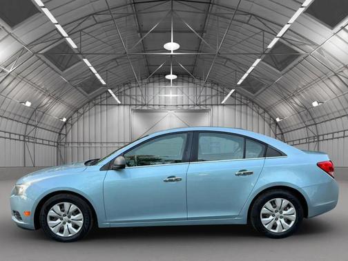 2012 Chevrolet Cruze LS