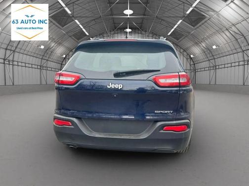 2015 Jeep Cherokee Sport