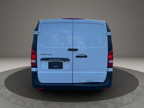 2021 Mercedes-Benz Metris Base