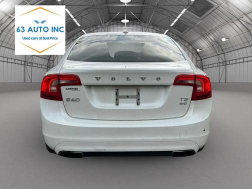 2015 Volvo S60 T5 Premier