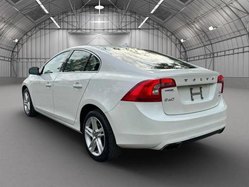 2015 Volvo S60 T5 Premier