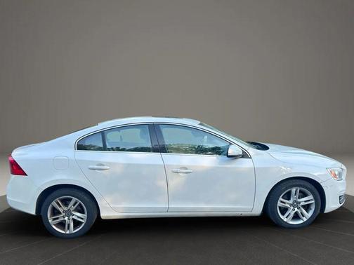 2015 Volvo S60 T5 Premier