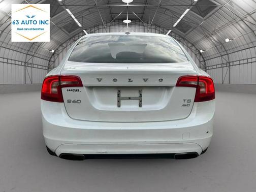 2015 Volvo S60 T5 Premier