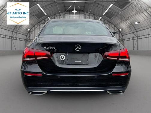 2022 Mercedes-Benz A-Class A 220 Sedan 4D