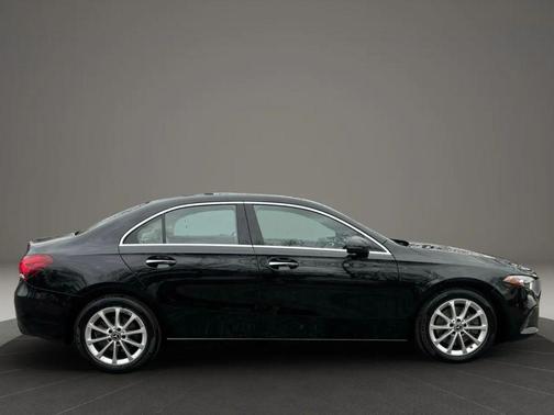 2022 Mercedes-Benz A-Class A 220 Sedan 4D