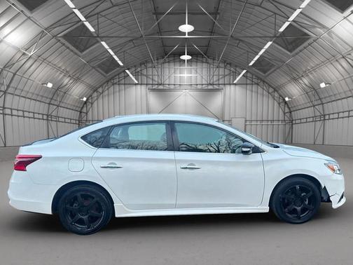 2018 Nissan Sentra SR