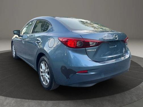 2016 Mazda Mazda3 i Sport