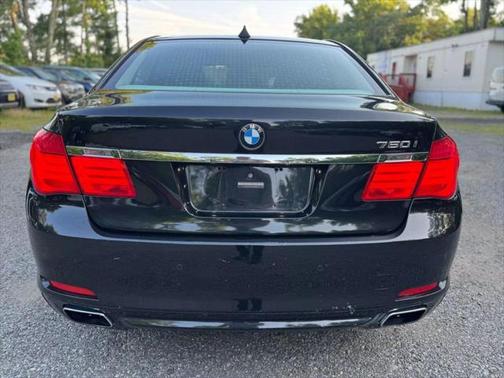2011 BMW 750 i xDrive