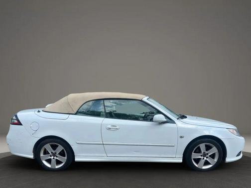 2011 Saab 9-3 Turbo4 Convertible 2D